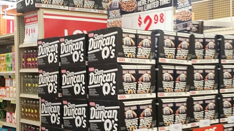 H-E-B 'Slam Duncan O's' Pallet Display