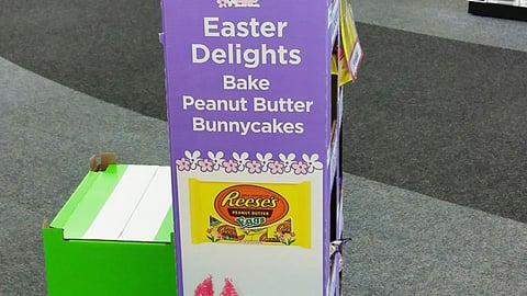 Hershey 'Easter Delights' Floorstand