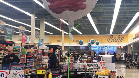 Jewel-Osco 'I Heart Bacon' Balloon