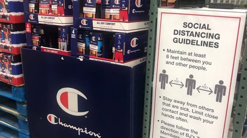 Champion Pallet Display