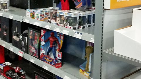 Best Buy Marvel 'Spider-Man: Homecoming' In-line Display