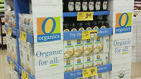 O Organics 'Organic for All' Pallet Display