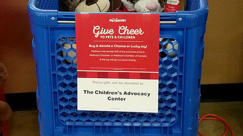 PetSmart 'Give Cheer' Cart Sign