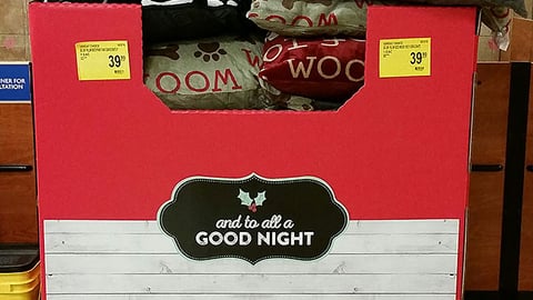 PetSmart 'And to All a Good Night' Pallet Display