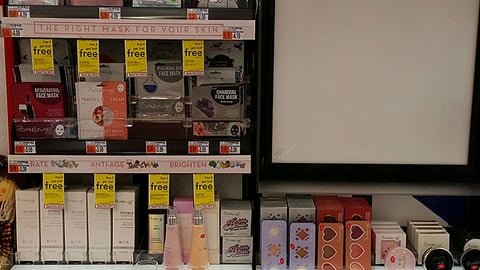 The Creme Shop In-Line Display