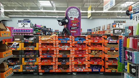 Hershey's Walmart Halloween Pallet Train