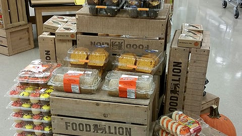 Food Lion 'Pumpkin and Spice' Crate Stack