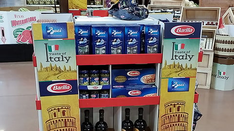 Kroger 'Taste of Italy' Pallet Display
