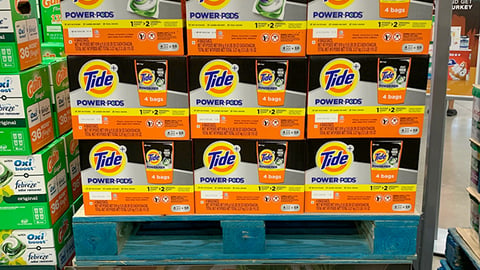 BJ's Tide 'Free Turkey' Pallet Display
