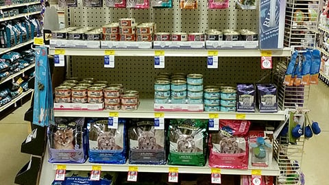 PetSmart Blue Wilderness 'Save $4' Endcap