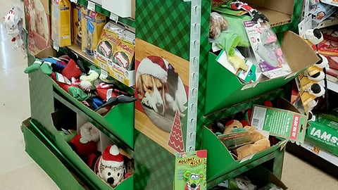 King Soopers 'Pet Holiday' Pallet Display