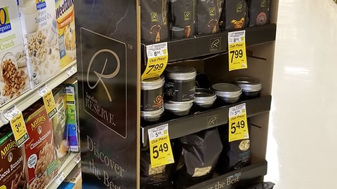 Signature Reserve 'Discover the Best' Floorstand