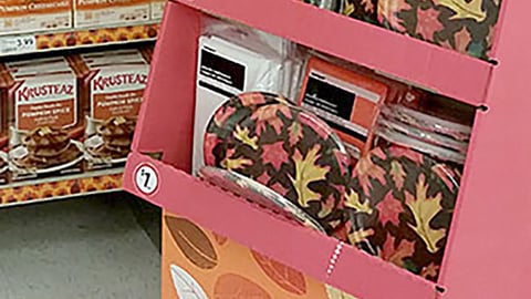 Winn-Dixie 'Give Thanks' Floorstand