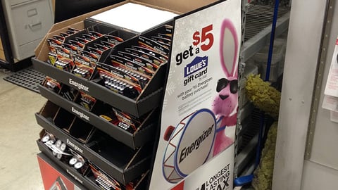 Energizer Lowe's Holiday Quarter Pallet