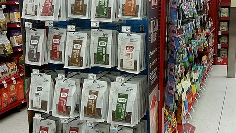 Petco Vera 'Premium Meat Dog Treats' Endcap Header