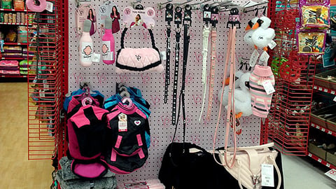 Petco Vanderpump Pets Endcap