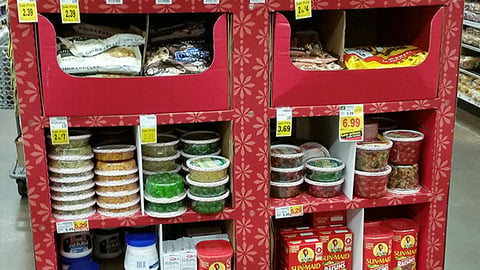 Smith's 'Baking Memories' Pallet Display