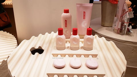 Glossier Table Display