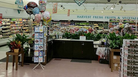 Winn-Dixie 'Prices Down and Staying Down' Ceiling Sign
