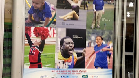 P&G Publix 'Be a Fan' Window Poster