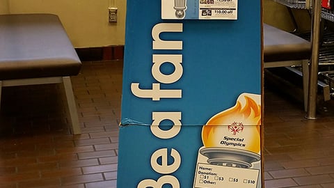 P&G Publix 'Be A Fan' Standee