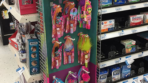 YOYO Lip Gloss 'Trolls' Power Wing