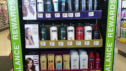 Unilever Walgreens 'Get Your Style Fix' Endcap