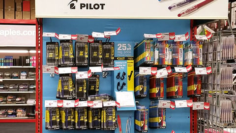 Pilot Staples 'Gel & Erasable' Endcap