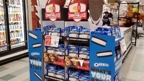 Oreo 'What's Your Stuf' Aisle Display