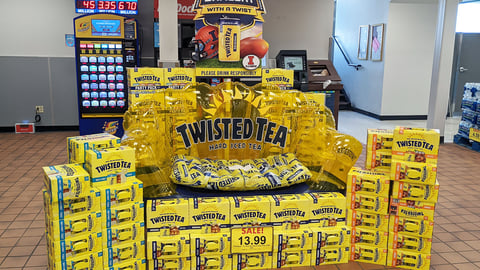 Twisted Tea Illini Spectacular