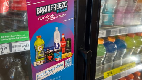 7-Eleven 'Brainfreeze Season' Cooler Cling