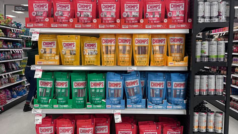 Chomps Target Endcap