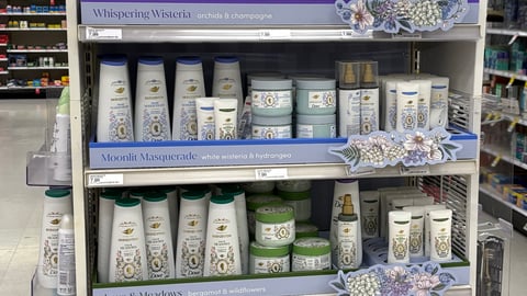 Dove Target Bridgerton 'Limited Edition' Endcap