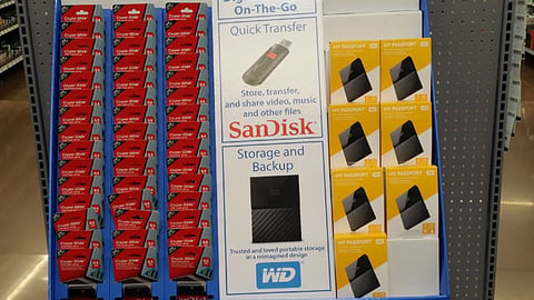 Walmart 'Refund Reward' Endcap Display