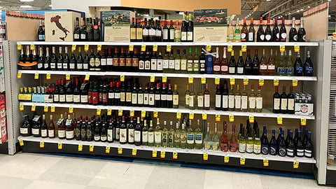 Meijer Italian Wine Gondola