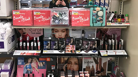 Jewel-Osco 'Beauty in a Blink' Box In-Line Merchandising