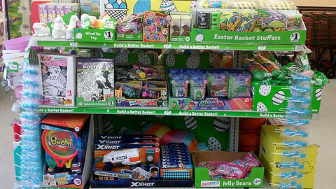 Family Dollar 'Build a Better Basket' Gondola