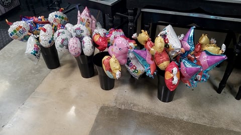 H-E-B Balloon Buckets