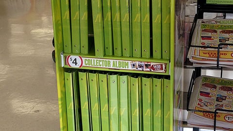 Winn-Dixie 'Go Wild Collector Album' Floorstand