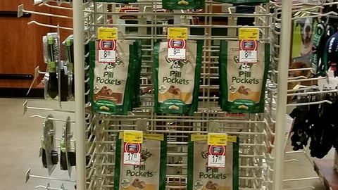 Greenies PetSmart 'Spring Into Wellness' Rack