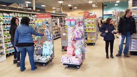 PetSmart 'New Pet Place' Racks