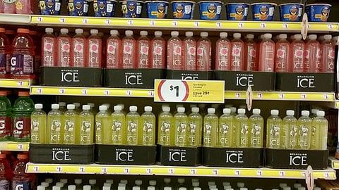 Winn-Dixie 'Mega Dollar Deals' In-Line Display