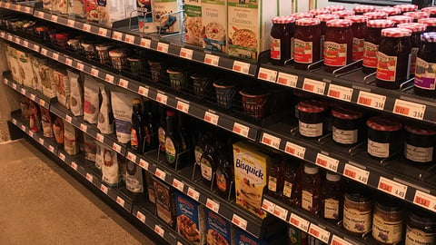 Amazon Go Grocery Breakfast Merchandising