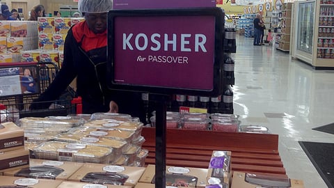 Winn-Dixie 'Kosher for Passover' Table Display