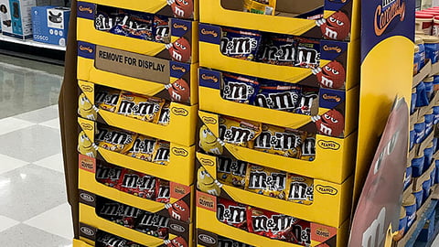 M&M's Caramel 'New' Pallet Display