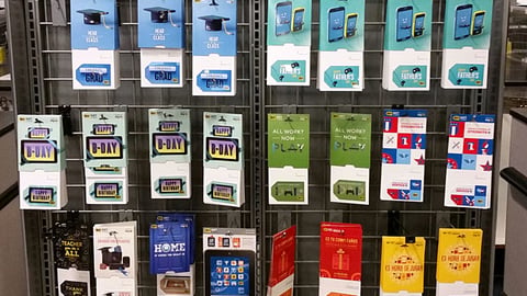 Best Buy 'Dads, Grads & More' Gift Card Rack