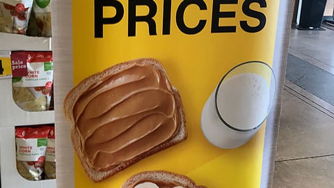 Smith's 'Say Hello to Lower Prices' Security Wrap