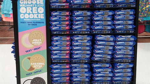 Walmart 'Choose Walmart's 2017 Oreo' Pallet Display