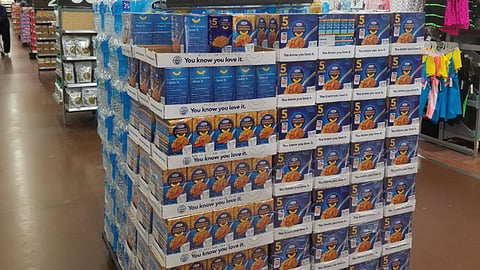 Walmart Kraft 'Fight Hunger' Pallet