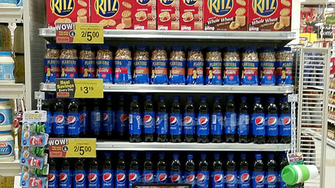 Hannaford 'Savor the Flavors of Summer' Endcap
